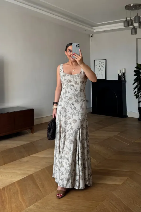 Robe longue en lin à motifs floraux