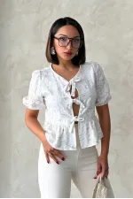 Önden Bağlamalı Nakışlı Toptan Bluz - Krem | Topshow