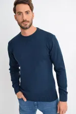 Pull en maille basique bleu marine à col ras du cou pour homme Pull en maille basique bleu marine à col ras du cou pour homme