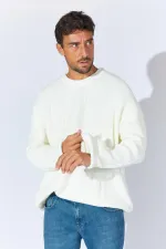 Pull ras du cou en maille écru pour homme (TRZ050) Pull ras du cou en maille écru pour homme (TRZ050)