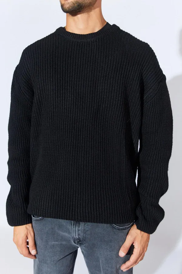 Pull ras du cou en maille noir pour homme (TRZ050) Pull ras du cou en maille noir pour homme (TRZ050)