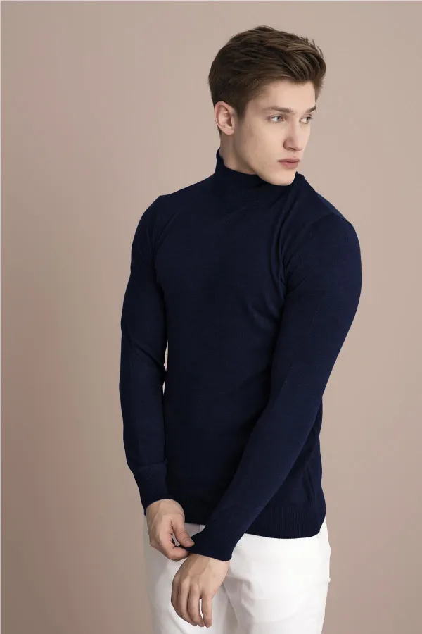 Pull col roulé basique en maille bleu marine mélangé pour homme Pull col roulé basique en maille bleu marine mélangé pour homme