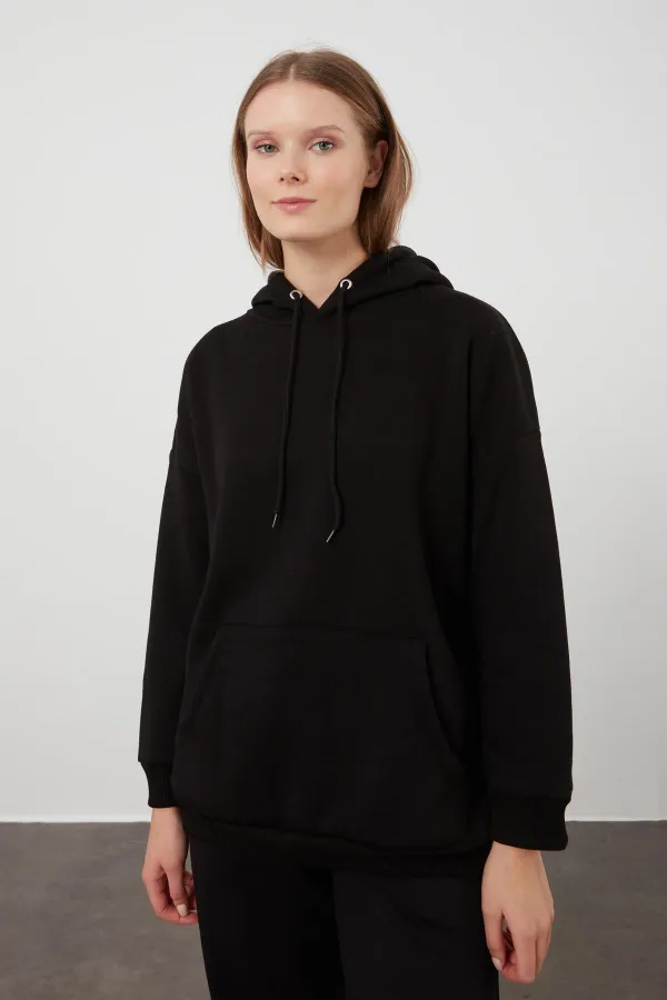 Sweat-shirt à capuche noir (TN0002) à triple fil et poche kangourou surélevée pour femme