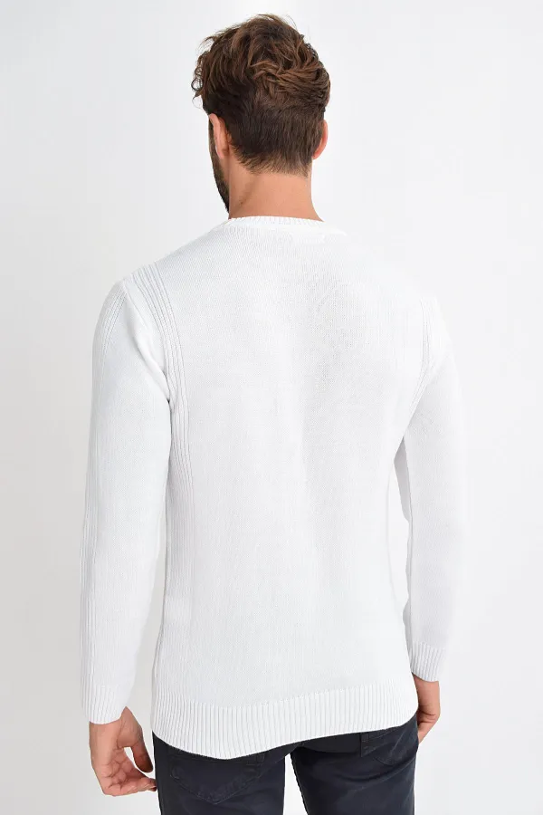Pull en tricot basique à col rond blanc pour homme Pull en tricot basique à col rond blanc pour homme