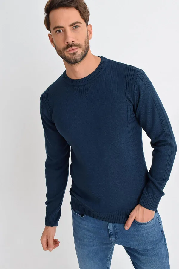 Pull en maille basique bleu marine à col ras du cou pour homme Pull en maille basique bleu marine à col ras du cou pour homme