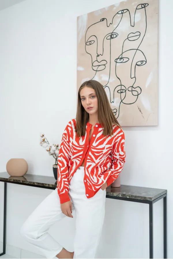 Cardigan court à motifs et boutonné