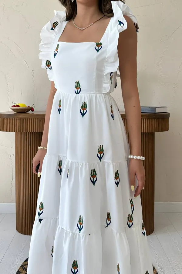 Robe à volants à manches zéro