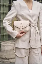 Tokalı Deri Görünümlü Mini  El ve Omuz Çantası Krem