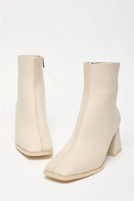 Kadın Bej Süet Bot & Bootie Küt Burun Topuklu Kontrast PU Deri Fermuarlı Şık Kadın Bej Süet Bot & Bootie Küt Burun Topuklu Kontrast PU Deri Fermuarlı Şık
