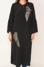Women's Black Applique Detailed Single Hook Closure Cape 65N34502
