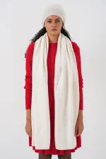 Écharpe et bonnet tricotés pour femme 15939 - Écru Écharpe et bonnet tricotés pour femme 15939 - Écru