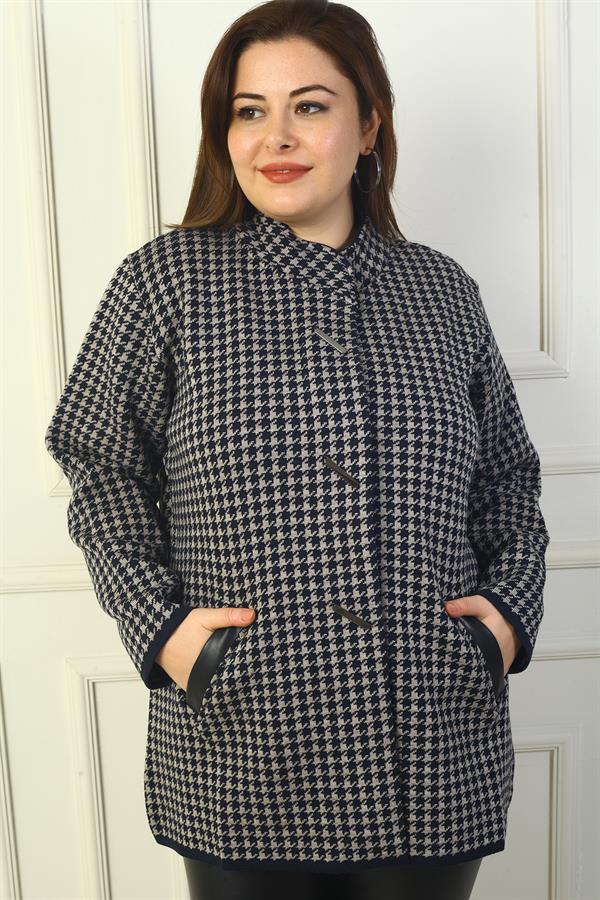 Kadın Önü Çıtçıtlı Cepleri Deri Detaylı Kazayağı Büyük Beden Akrilik Hırka