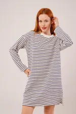 Sweat-shirt ample rayé bleu marine en gros