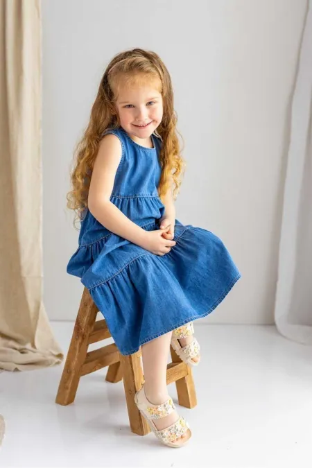 Katlı Kot Elbise 2-7 Yaş Mavi Katlı Kot Elbise 2-7 Yaş Mavi