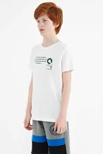 Tommylife Toptan O Yaka Standart Kalıp Baskılı Erkek Çocuk T-Shirt 11145 Beyaz Tommylife Toptan O Yaka Standart Kalıp Baskılı Erkek Çocuk T-Shirt 11145 Beyaz