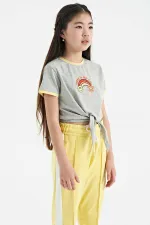 Tommylife Toptan Gri Melanj Baskı Detaylı O Yaka Çok Renkli Bağlama Detaylı Kız Çocuk T-Shirt - 75113