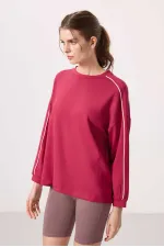 Tommylife Toptan Yumuşak Dokulu O Yaka Oversize Kadın Tunik Sweatshirt - 97303 Viva Kırmızı