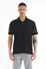 Tommylife Toptan Siyah Kol Baskı Detaylı Polo Yaka Standart Form Erkek T-Shirt - 88240