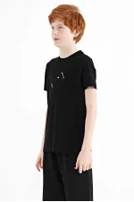 Tommylife Toptan O Yaka Standart Kalıp Erkek Çocuk T-Shirt 11115 Siyah Tommylife Toptan O Yaka Standart Kalıp Erkek Çocuk T-Shirt 11115 Siyah