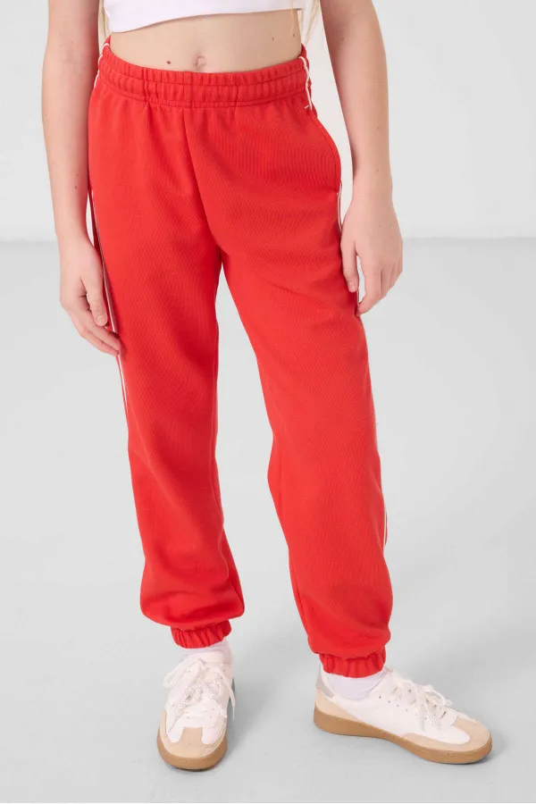 Tommylife Toptan O Yaka Baskılı Lastik Paçalı Standart Fit Kız Çocuk Eşofman Takım 75186 Ekru Fiesta Tommylife Toptan O Yaka Baskılı Lastik Paçalı Standart Fit Kız Çocuk Eşofman Takım 75186 Ekru Fiesta