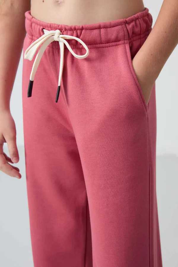 Tommylife Toptan 7-15 Yaş Geniş Paça Standart Kalıp Kız Çocuk Eşofman Alt 75146 Yaban Gülü Tommylife Toptan 7-15 Yaş Geniş Paça Standart Kalıp Kız Çocuk Eşofman Alt 75146 Yaban Gülü