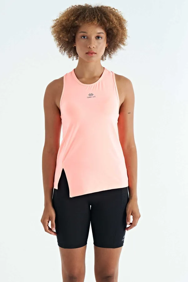 Tommylife Toptan Yavruagzı Yırtmaç Detaylı O Yaka Sıfır Kollu Standart Kalıp Kadın Spor Atlet - 97256