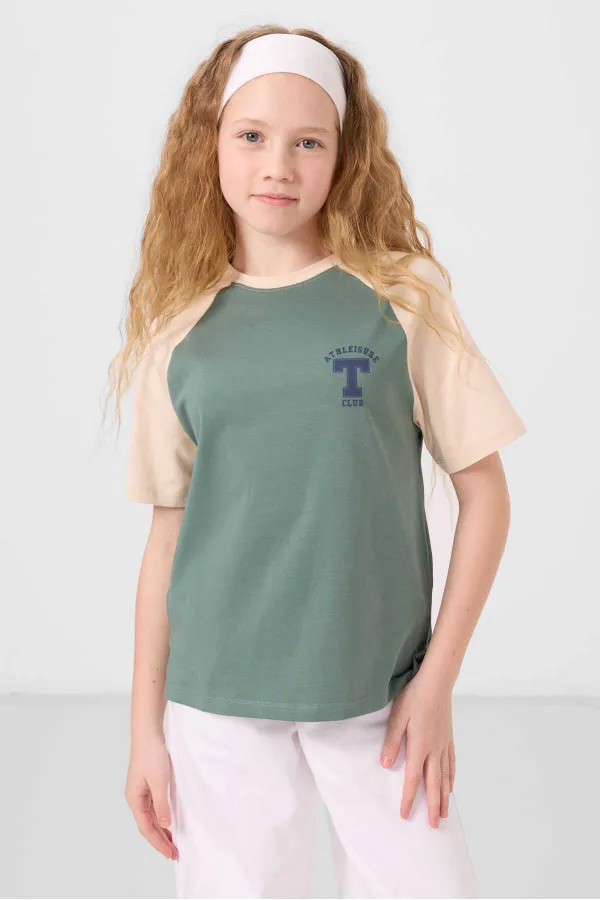 Tommylife Toptan O Yaka Pamuklu Baskılı Oversize Fit Kız Çocuk T Shirt 75179 Açık Yeşil Tommylife Toptan O Yaka Pamuklu Baskılı Oversize Fit Kız Çocuk T Shirt 75179 Açık Yeşil