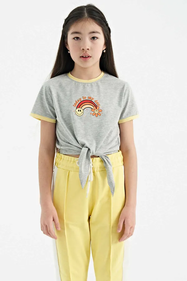 Tommylife Toptan Gri Melanj Baskı Detaylı O Yaka Çok Renkli Bağlama Detaylı Kız Çocuk T-Shirt - 75113