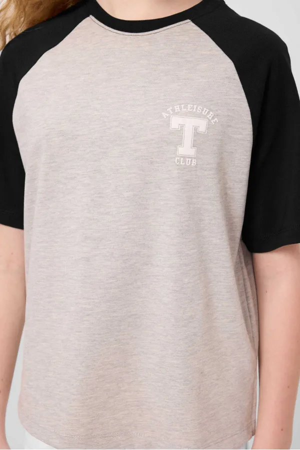 Tommylife Toptan O Yaka Pamuklu Baskılı Oversize Fit Kız Çocuk T Shirt 75179 Gri Melanj Tommylife Toptan O Yaka Pamuklu Baskılı Oversize Fit Kız Çocuk T Shirt 75179 Gri Melanj