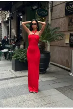 BOYUNDAN GEÇİRMELİ ELBİSE